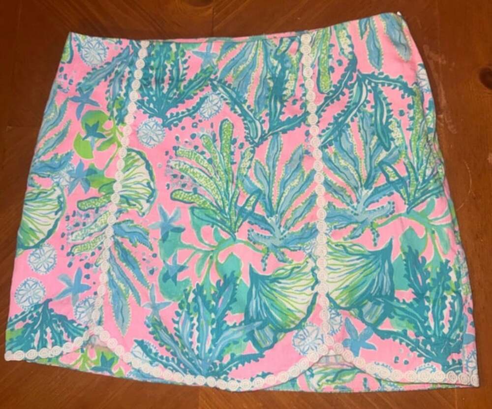 Lilly Pulitzer Pink and Blue Tropical Print Scalloped Eyelet Trim Skort